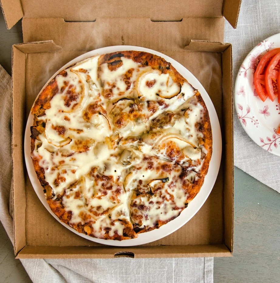 Sherwood Pizza restaurant serving pizza in Sherwood Park, AB